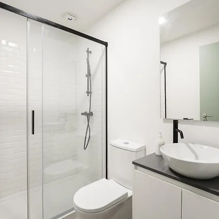 Appartement Guestready - A Modern In Downtown